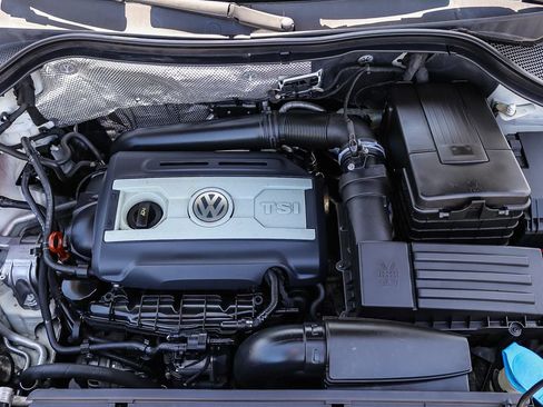 Used 2012 Volkswagen Tiguan S FWD image 25