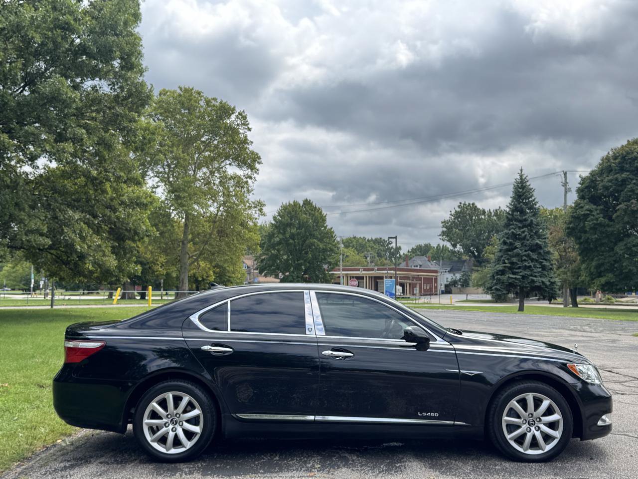 Used 2009 Lexus LS 460 AWD image 9