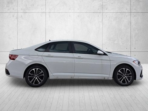 New 2026 Volkswagen Jetta Sport FWD image 4
