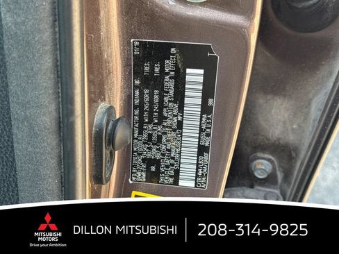 Used 2018 Toyota Highlander XLE AWD/4WD image 30