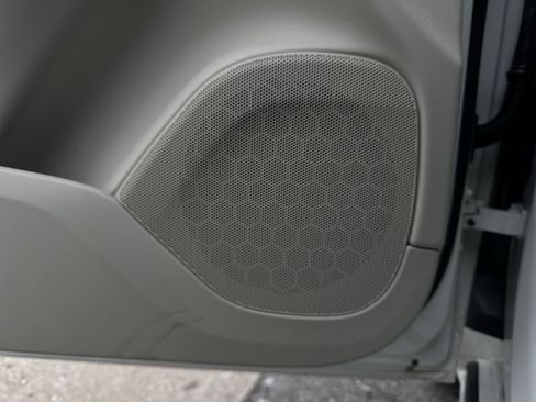 Used 2025 Volvo XC90 T8 Plus w/ Protection Package Premier image 25