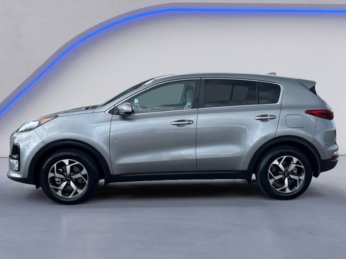 Used 2020 Kia Sportage LX image 7