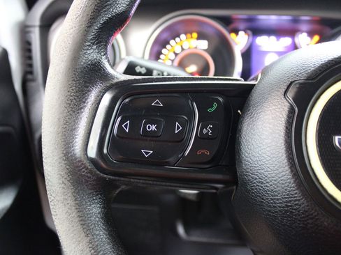 Used 2018 Jeep Wrangler Unlimited Sport AWD/4WD image 31