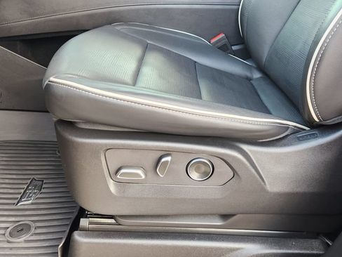 Used 2024 Cadillac Escalade Premium Luxury w/ LPO, Floor Liner Package AWD/4WD image 23