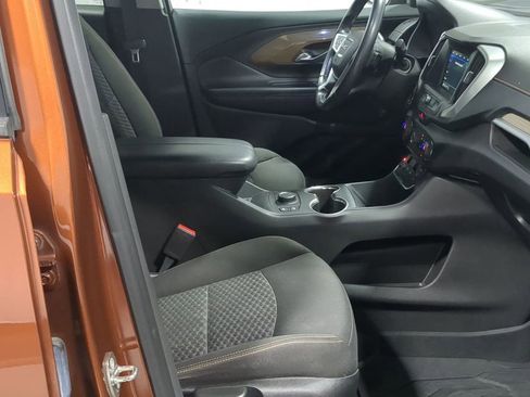 Used 2019 GMC Terrain SLE w/ Driver Convenience Package image 27