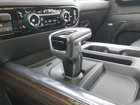 Used 2024 Chevrolet Silverado 1500 RST image 16