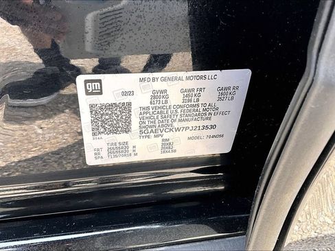 Used 2023 Buick Enclave Avenir w/ Avenir Technology Package AWD/4WD image 36
