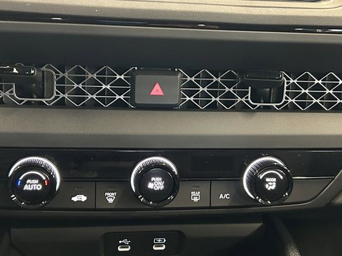 New 2026 Honda Accord LX image 23