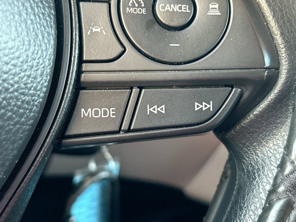 Certified 2025 Toyota Corolla Cross L FWD image 16