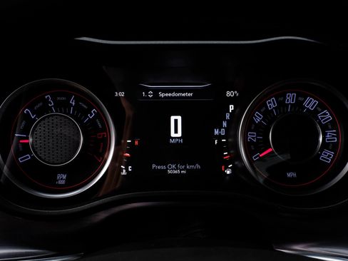 Used 2015 Dodge Challenger R/T w/ Quick Order Package 28B R/T RWD image 24