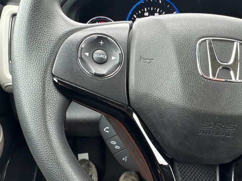 Used 2021 Honda HR-V LX image 20