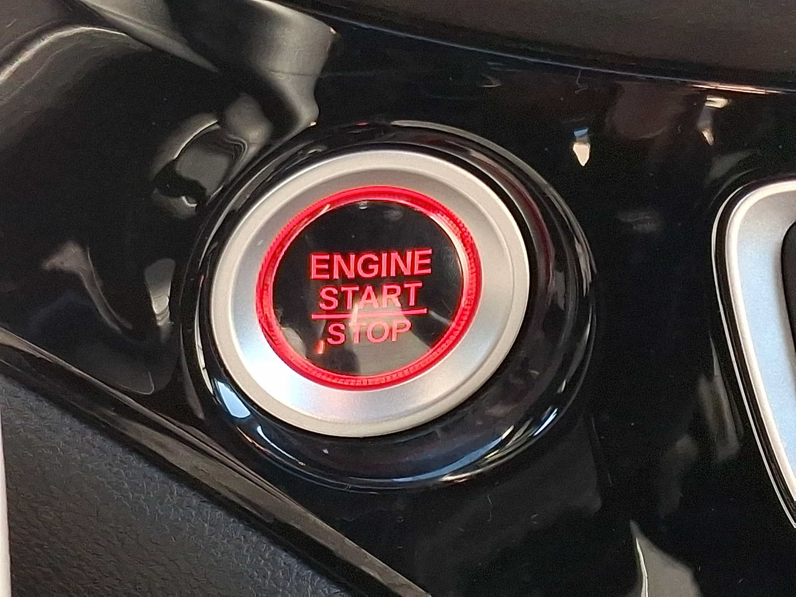 Used 2022 Honda Pilot Elite image 24
