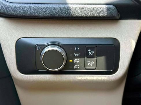 Used 2020 Ford Escape SE AWD/4WD image 22