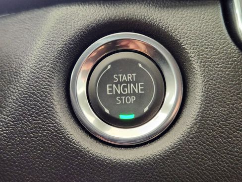 New 2025 Chevrolet Colorado W/T w/ WT Convenience Package II image 16