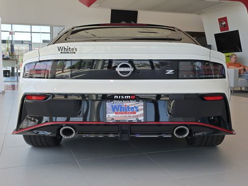 New 2026 Nissan Z NISMO w/ Floor Mat Package RWD image 16