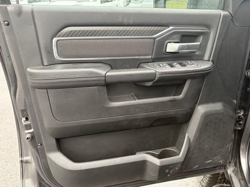 New 2026 RAM 2500 Big Horn AWD/4WD image 12