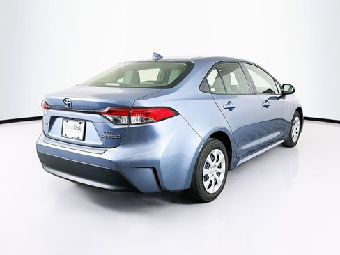Used 2023 Toyota Corolla LE image 9