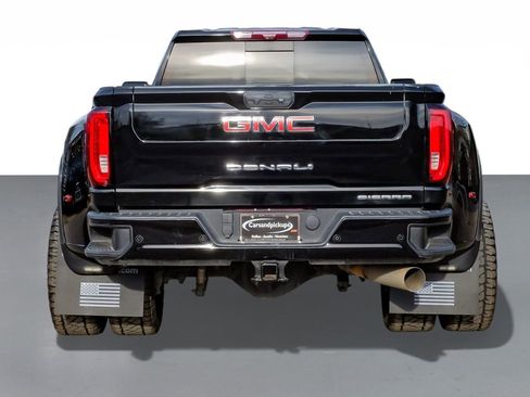 Used 2023 GMC Sierra 3500 Denali w/ Denali Ultimate Package image 8