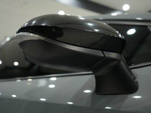 Used 2021 Toyota Corolla XSE image 10