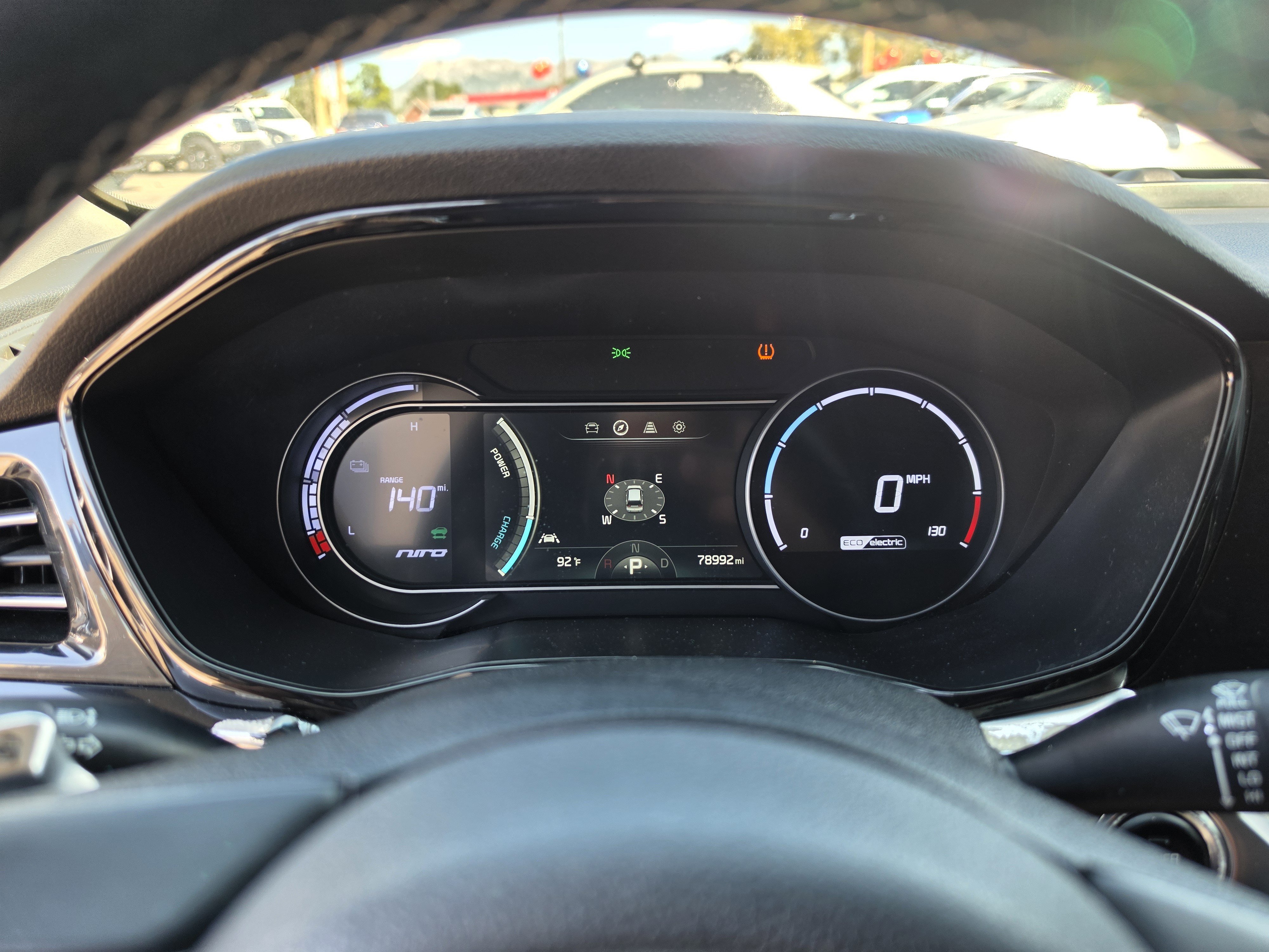 Used 2022 Kia Niro EX FWD image 13