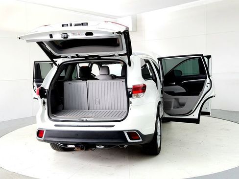 Used 2019 Toyota Highlander Limited AWD/4WD image 11