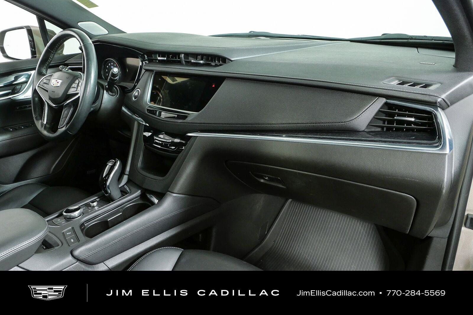 Used 2023 Cadillac XT5 Premium Luxury w/ Technology Package FWD image 25