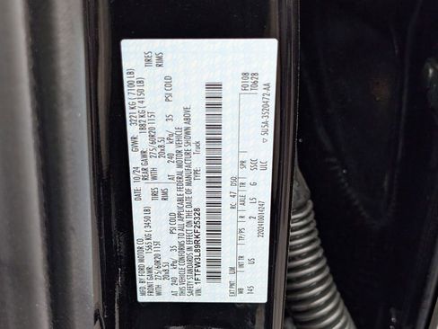 New 2024 Ford F150 XLT w/ Equipment Group 302A MID image 53