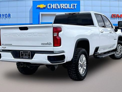 Used 2022 Chevrolet Silverado 2500 High Country AWD/4WD image 5