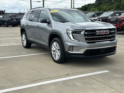 Certified 2026 GMC Acadia Elevation w/ Elevation Premium Package FWD image 4