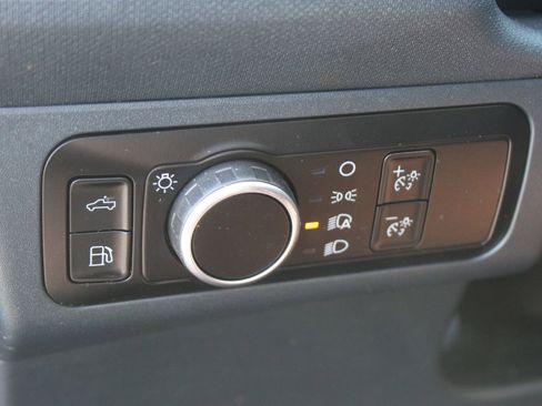 Used 2024 Ford Maverick Lariat FWD image 25