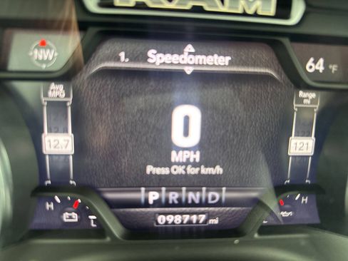 Used 2019 RAM 1500 Laramie AWD/4WD image 33
