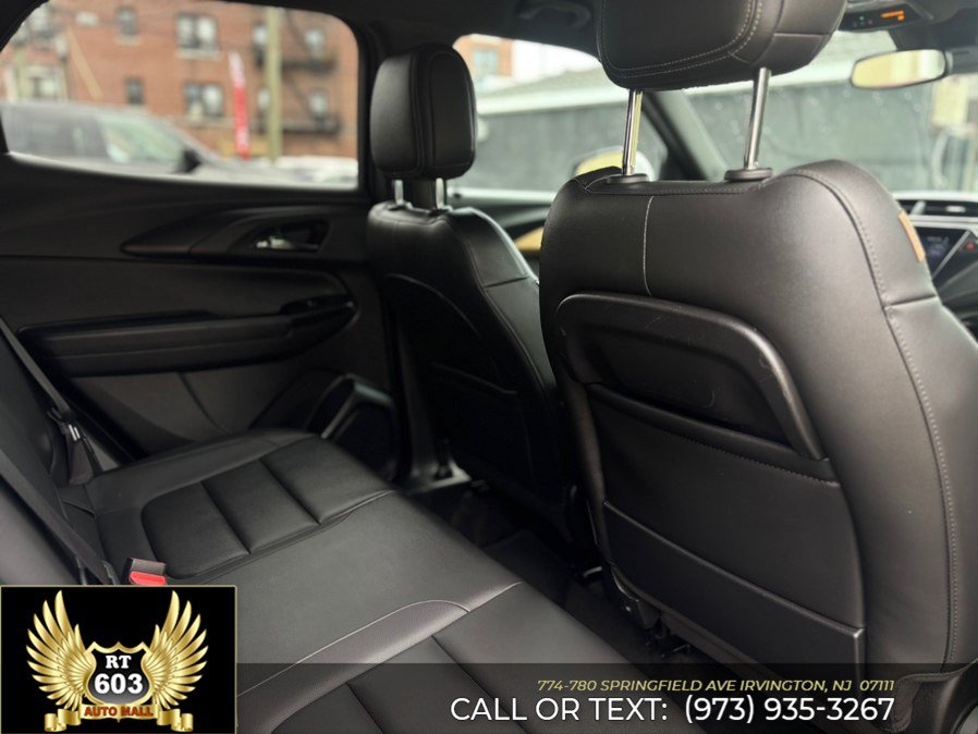 Used 2023 Chevrolet TrailBlazer ACTIV w/ Convenience Package FWD image 10