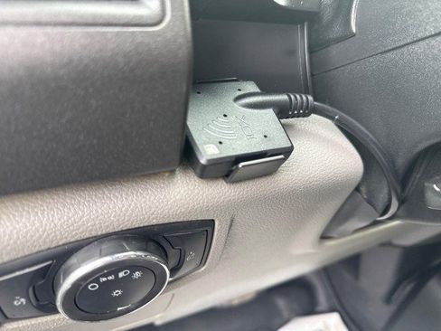 Used 2019 Ford F550 4x4 Regular Cab Super Duty image 20