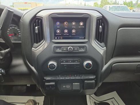 Used 2021 GMC Sierra 2500 4x4 Crew Cab w/ Fleet Convenience Package image 21