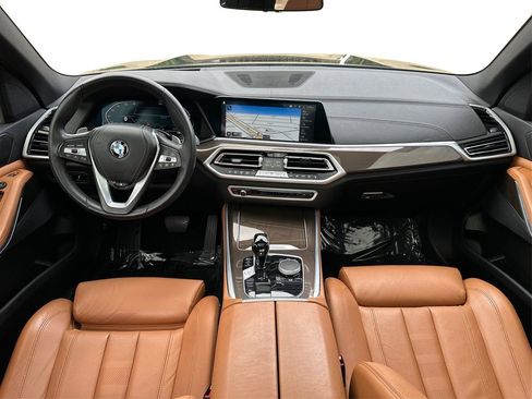 Used 2022 BMW X5 xDrive40i w/ Premium Package AWD/4WD image 33