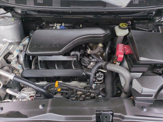 Used 2020 Nissan Rogue Sport SV w/ All-Weather Package FWD image 23
