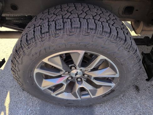 Used 2019 Chevrolet Silverado 1500 RST w/ All-Star Edition image 15