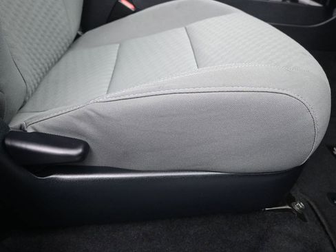 Used 2021 Toyota Tacoma SR5 image 10