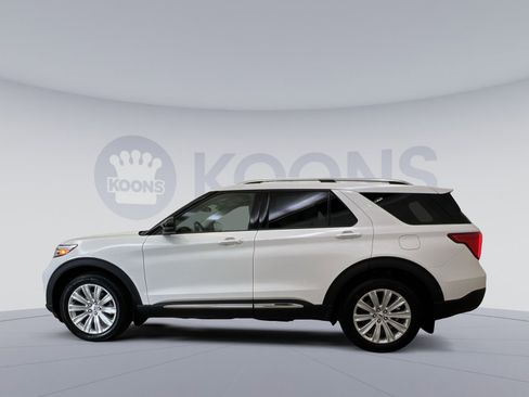 Used 2024 Ford Explorer Limited w/ Limited Technology Package AWD/4WD image 5