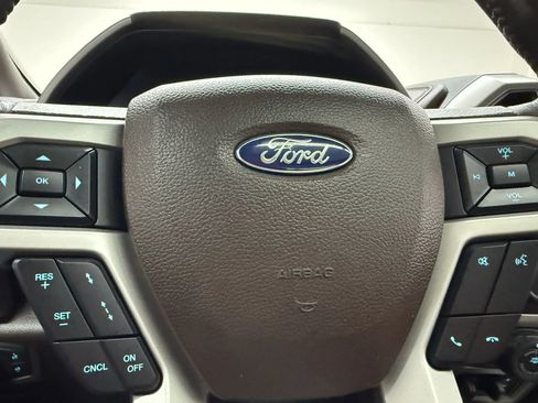 Used 2019 Ford F150 King Ranch image 20
