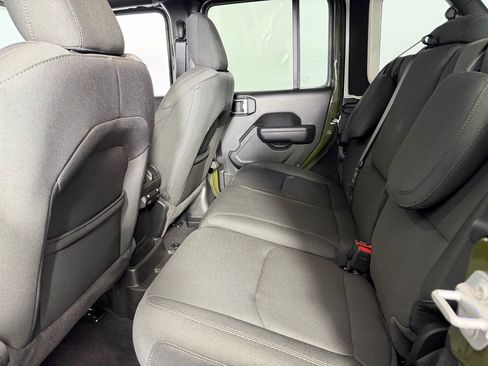 Used 2023 Jeep Wrangler Unlimited w/ 8.4" Radio Group image 26