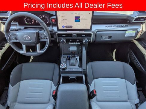 New 2025 Toyota Tacoma TRD Off-Road AWD/4WD image 16