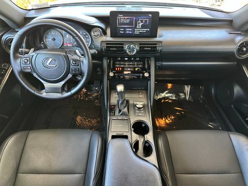Used 2023 Lexus IS 300 w/ Comfort Package RWD image 15