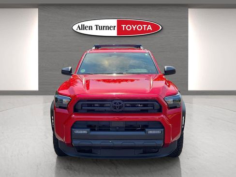 Used 2025 Toyota 4Runner SR5 RWD image 5