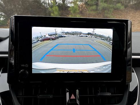 Used 2024 Toyota Corolla SE image 15