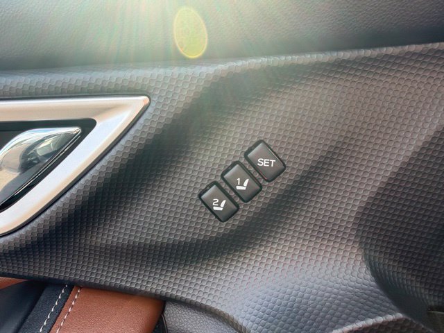 Used 2024 Subaru Forester Touring AWD/4WD image 17