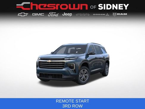 New 2026 Chevrolet Traverse LT w/ Driver Confidence Package FWD image 8