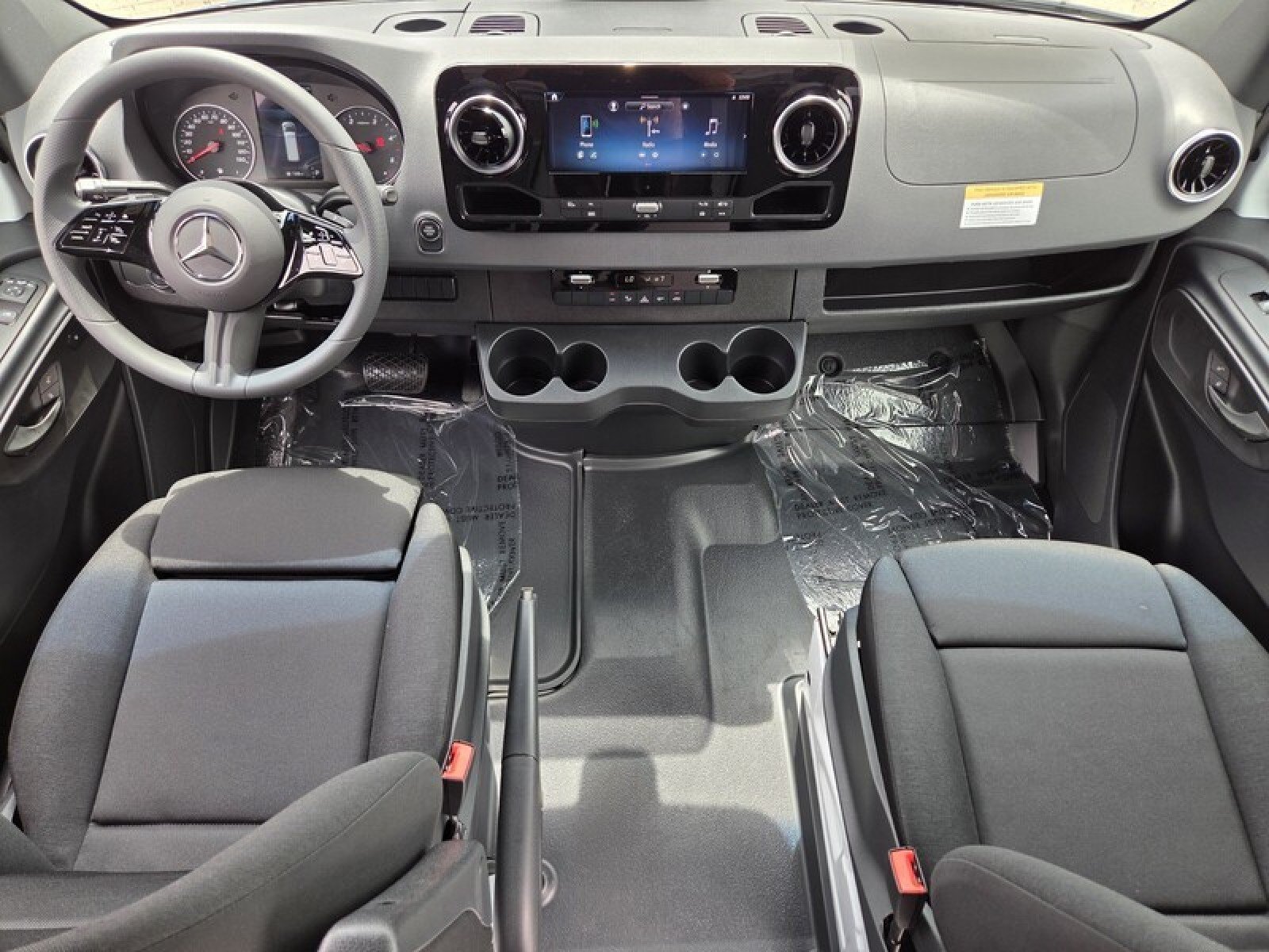 New 2026 Mercedes-Benz Sprinter 2500 image 18