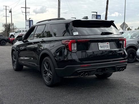 Used 2026 Ford Explorer ST image 6