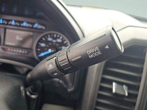 Used 2021 Ford F250 XL w/ Power Equipment Group AWD/4WD image 33